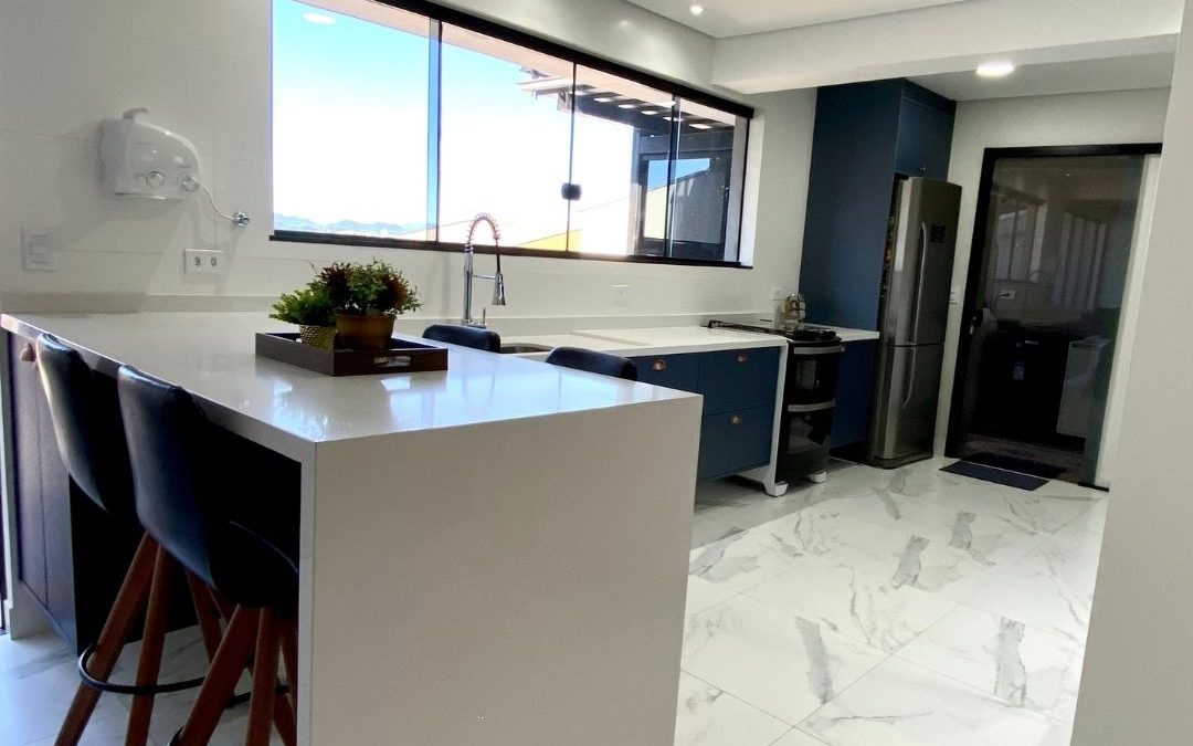Conheça as vantagens de ter uma cozinha planejada